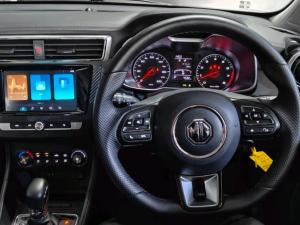 MG ZS 1.5 Luxury - Image 15