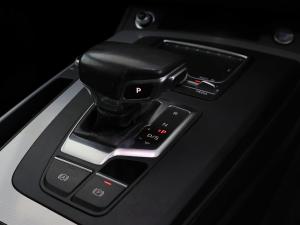 Audi Q5 40TDI quattro sport - Image 22