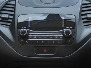 Ford Figo sedan 1.5 Trend - Image 12