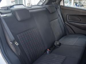 Ford Figo sedan 1.5 Trend - Image 15