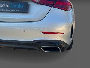 Mercedes-Benz C-Class C220d Avantgarde - Image 11