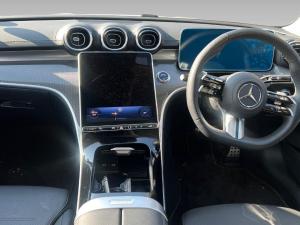 Mercedes-Benz C-Class C220d Avantgarde - Image 20