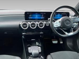 Mercedes-Benz CLA CLA200 Progressive - Image 18