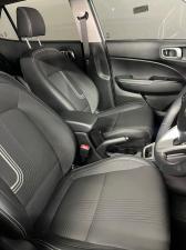 Hyundai Venue 1.0T Fluid auto - Image 13