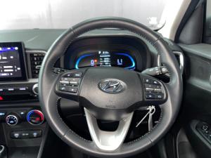 Hyundai Venue 1.0T Fluid auto - Image 15