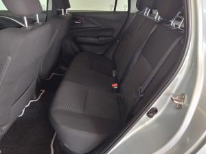 Suzuki Swift 1.2 GLX manual - Image 10