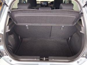 Suzuki Swift 1.2 GLX manual - Image 15