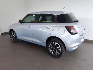 Suzuki Swift 1.2 GLX manual - Image 5