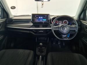 Suzuki Swift 1.2 GL - Image 12