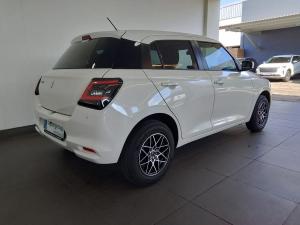 Suzuki Swift 1.2 GL - Image 7