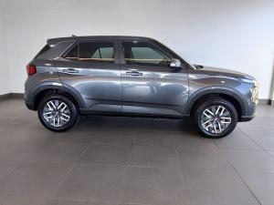 Hyundai Venue 1.0T Fluid auto - Image 8