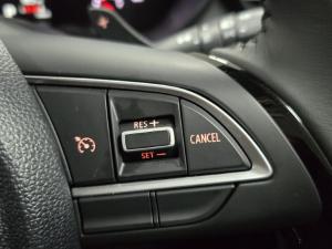 Suzuki Swift 1.2 GLX auto - Image 5