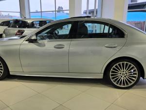 Mercedes-Benz C-Class C200 AMG Line auto - Image 10