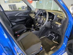Suzuki Swift 1.2 GLX auto - Image 8