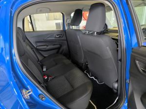 Suzuki Swift 1.2 GLX auto - Image 9