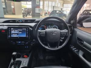 Toyota Hilux 2.8GD-6 double cab 4x4 Legend auto - Image 18