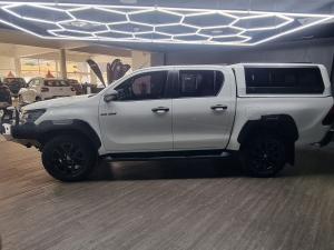 Toyota Hilux 2.8GD-6 double cab 4x4 Legend auto - Image 4