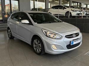 Hyundai Accent hatch 1.6 Fluid - Image 1
