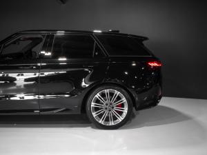 Land Rover Range Rover Sport D350 Dynamic HSE - Image 16