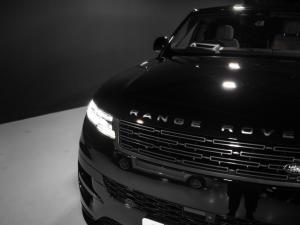 Land Rover Range Rover Sport D350 Dynamic HSE - Image 17