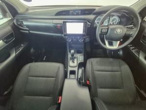 Toyota Hilux 2.4GD-6 double cab Raider auto - Image 6
