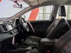 Toyota RAV4 2.0 GX auto - Image 7