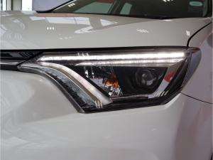 Toyota RAV4 2.0 GX auto - Image 15
