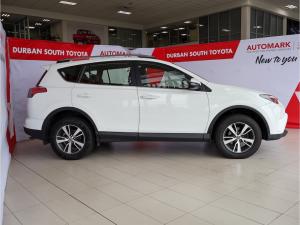 Toyota RAV4 2.0 GX auto - Image 3