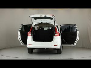 Toyota Rumion 1.5 SX manual - Image 9