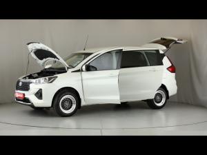 Toyota Rumion 1.5 SX manual - Image 12