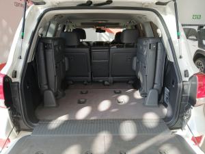Toyota Land Cruiser 200 4.5D-4D VX - Image 15