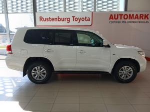 Toyota Land Cruiser 200 4.5D-4D VX - Image 3
