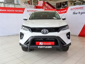 Toyota Fortuner 2.4GD-6 4x4 - Image 4