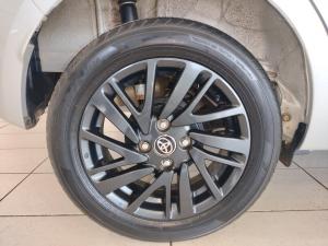 Toyota Vitz 1.0 XR auto - Image 18