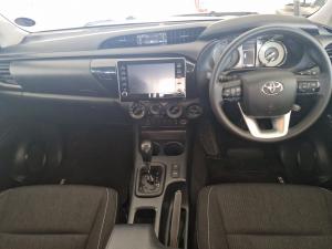 Toyota Hilux 2.4GD-6 double cab 4x4 Raider auto - Image 6