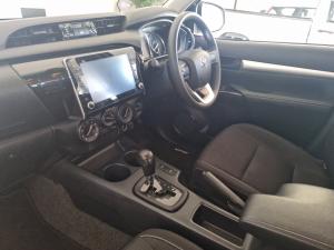 Toyota Hilux 2.4GD-6 double cab 4x4 Raider auto - Image 7