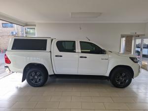 Toyota Hilux 2.4GD-6 double cab 4x4 Raider auto - Image 3