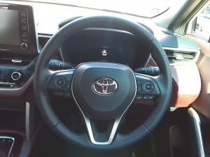 Toyota Corolla Cross 1.8 Hybrid XR - Image 8