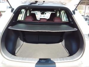 Toyota Corolla Cross 1.8 Hybrid XR - Image 18