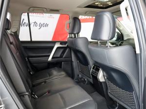 Toyota Land Cruiser Prado 2.8GD VX-L - Image 12