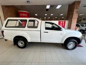 Isuzu D-Max Gen 6 250 single cab Fleetside safety - Image 3