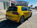 Thumbnail Volkswagen Golf R