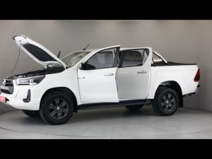 Toyota Hilux 2.8GD-6 double cab Raider auto - Image 12