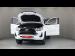 Toyota Hilux 2.8GD-6 double cab Raider auto - Thumbnail 13