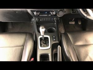 Toyota Hilux 2.8GD-6 double cab Raider auto - Image 28