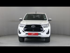 Toyota Hilux 2.8GD-6 double cab Raider auto - Image 4