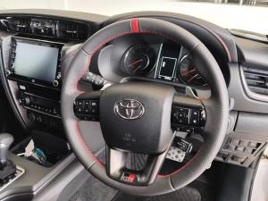 Toyota Fortuner 2.8GD-6 4x4 GR-Sport - Image 8