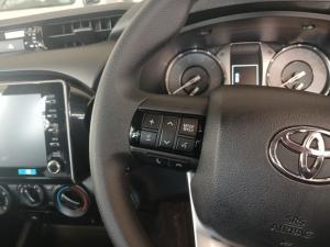 Toyota Hilux 2.4 GD-6 RB RaiderE/CAB - Image 9