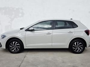Volkswagen Polo 1.0 TSI - Image 21