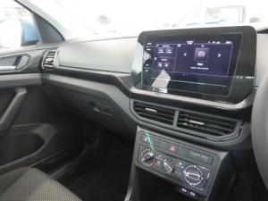 Volkswagen T-CROSS 1.0 TSI - Image 11